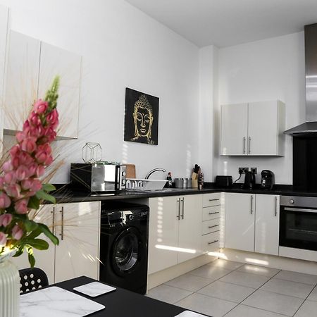 曼彻斯特Luxurious & Lavish Salford Quays Free Parking公寓 外观 照片